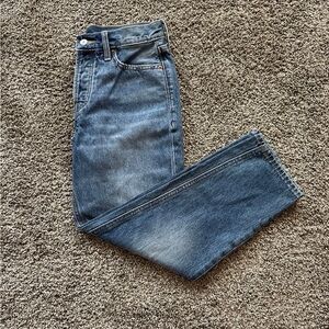 Women’s Straight Fit Denim Jeans